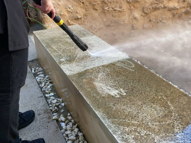 Best Deck Cleaning Services  in Garfield, TX